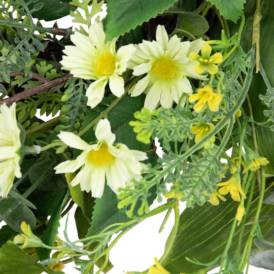 20" Mixed Foliage & Daisy Spring Wreath